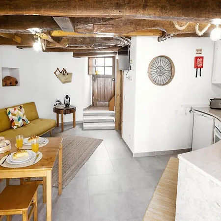 Villa Moinho Do Sr. Arnaldo Atouguia Da Baleia