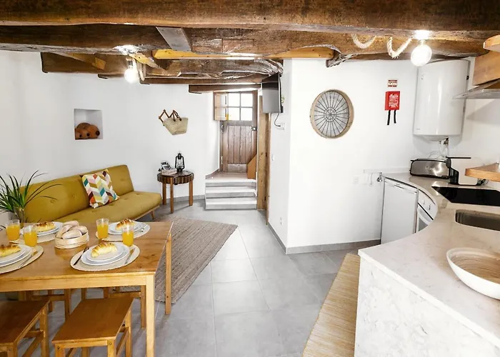 Villa Moinho Do Sr. Arnaldo Atouguia Da Baleia